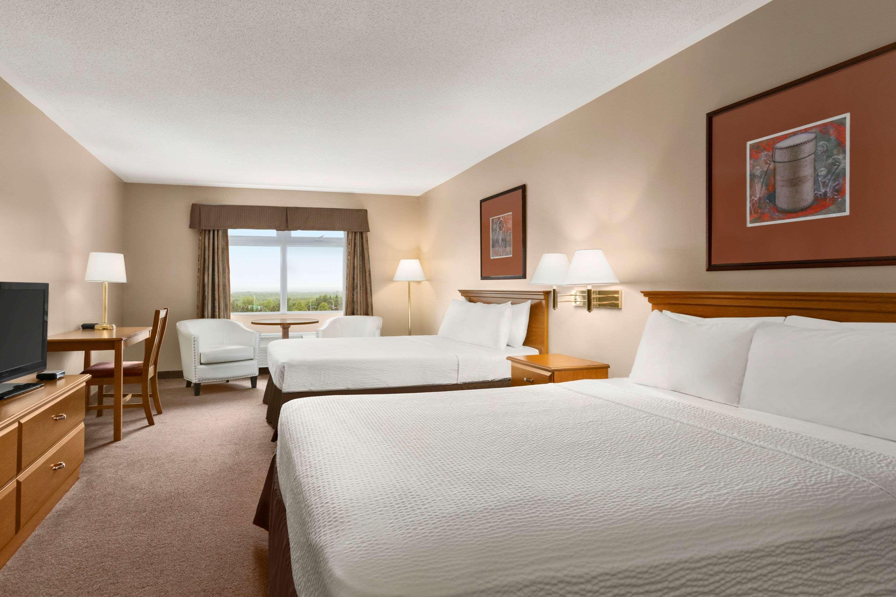 Days Inn By Wyndham Oromocto Conference Centre Exterior photo